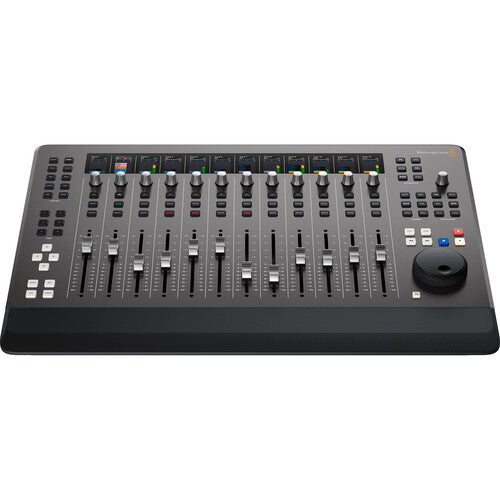 BLACKMAGIC, Blackmagic Fairlight Desktop Console Surface de contrôle USB