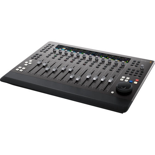 BLACKMAGIC, Blackmagic Fairlight Desktop Console Surface de contrôle USB