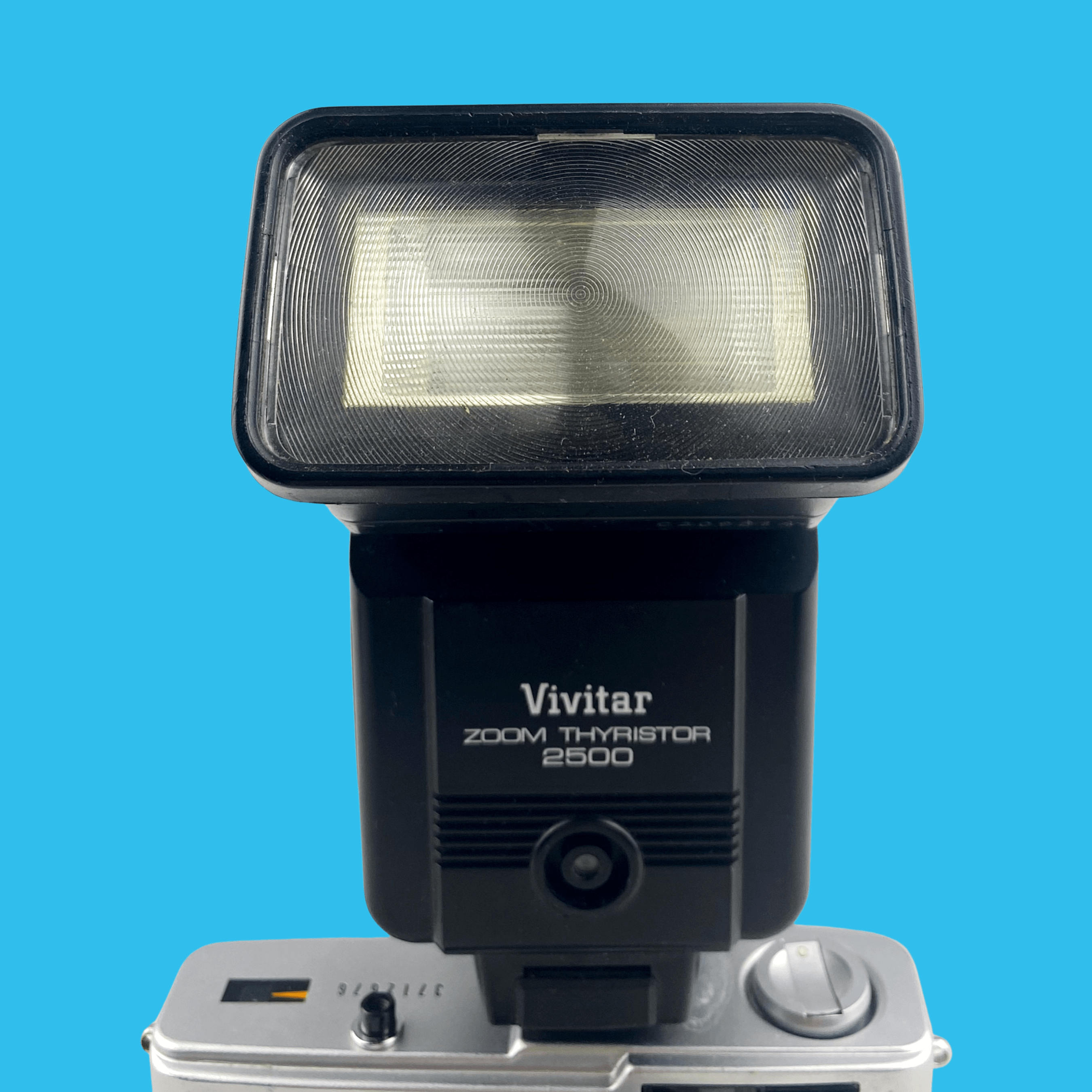 VIVITAR, Unité de flash Vivitar Zoom Thyristor 2500.