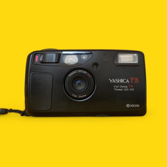 Yashica, Yashica T5 Noir Appareil photo 35mm pour la prise de vue et la photographie